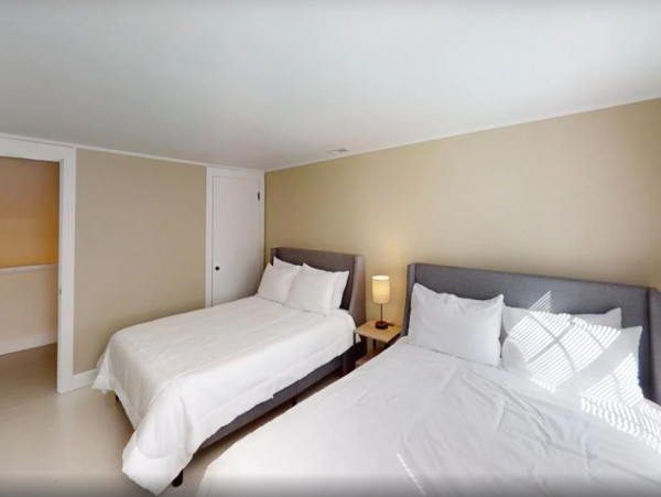 Spacious 9-Bedroom Family Home Near Red river Beach - Perfect for Your Vacation